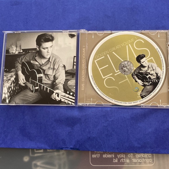 Elvis Presley CD - BUNDLE & SAVE! - Picture 2 of 3